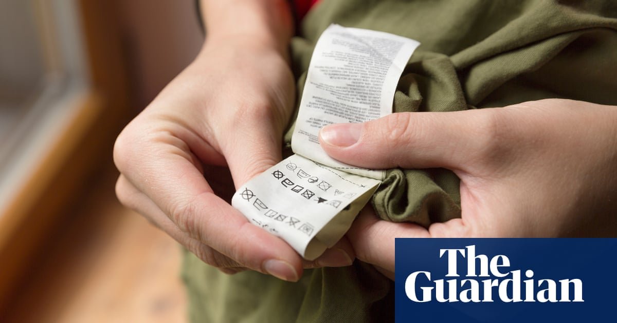 Scratchy tags? Why some fashion brands are getting rid of garment care labels | Australian fashion