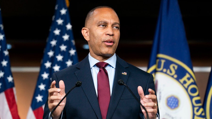 Jeffries: Still a 'clear pathway' for Democratic majority in House as votes are counted