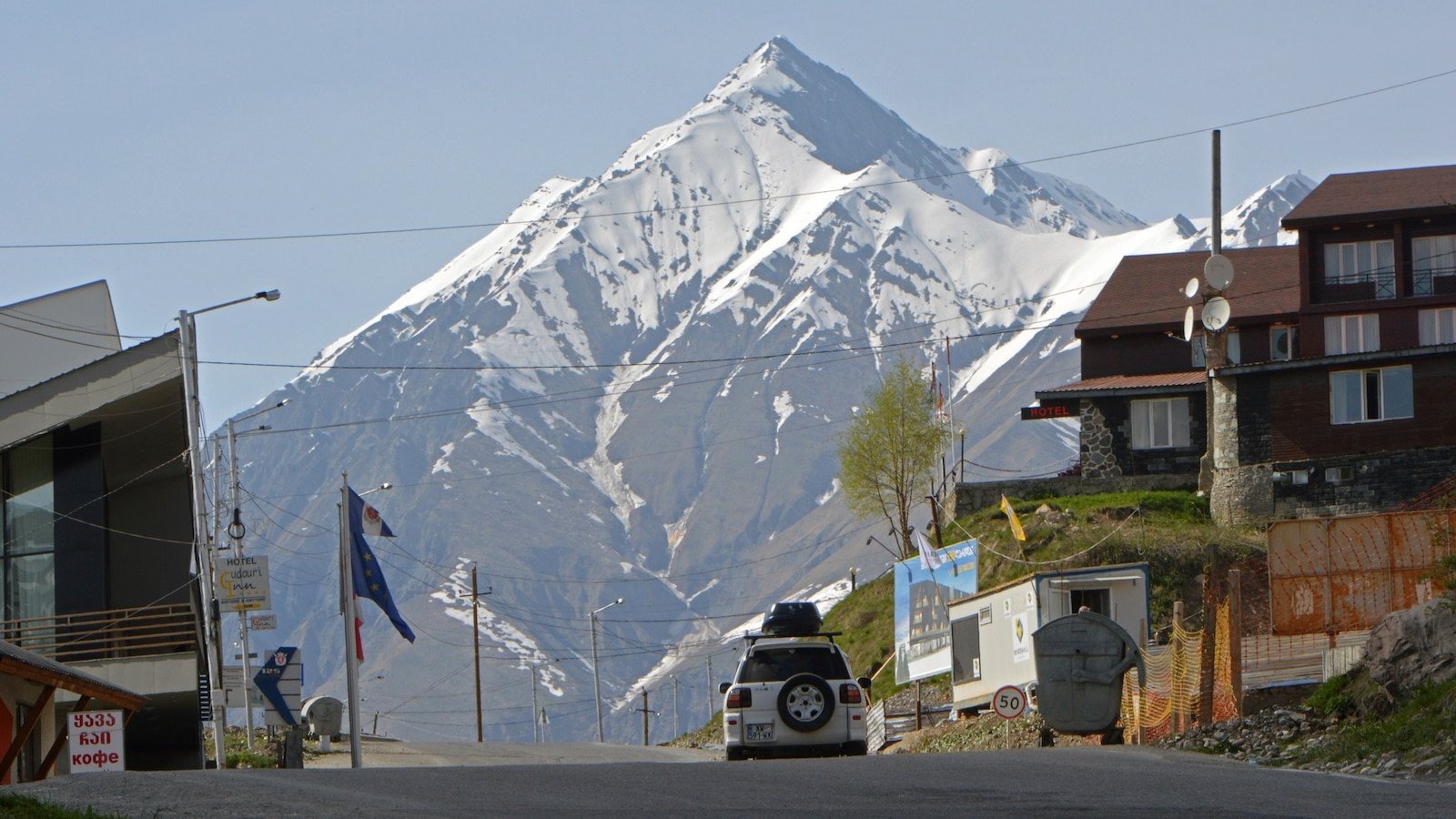 12 people found dead inside restaurant at popular ski resort