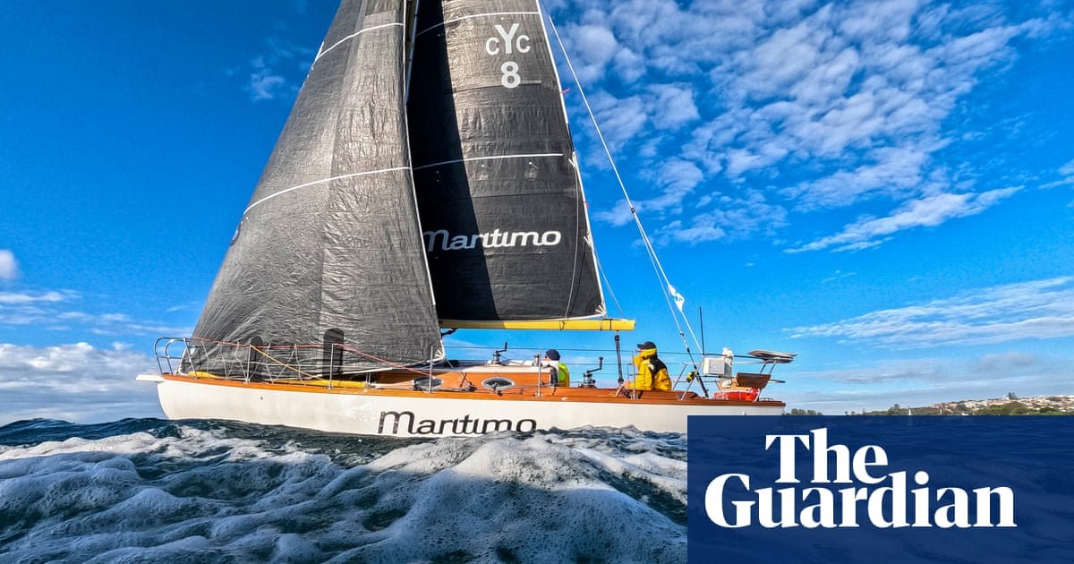 Boat built 120 years ago in English brewery vies for win in Sydney to Hobart race | Sydney to Hobart yacht race
