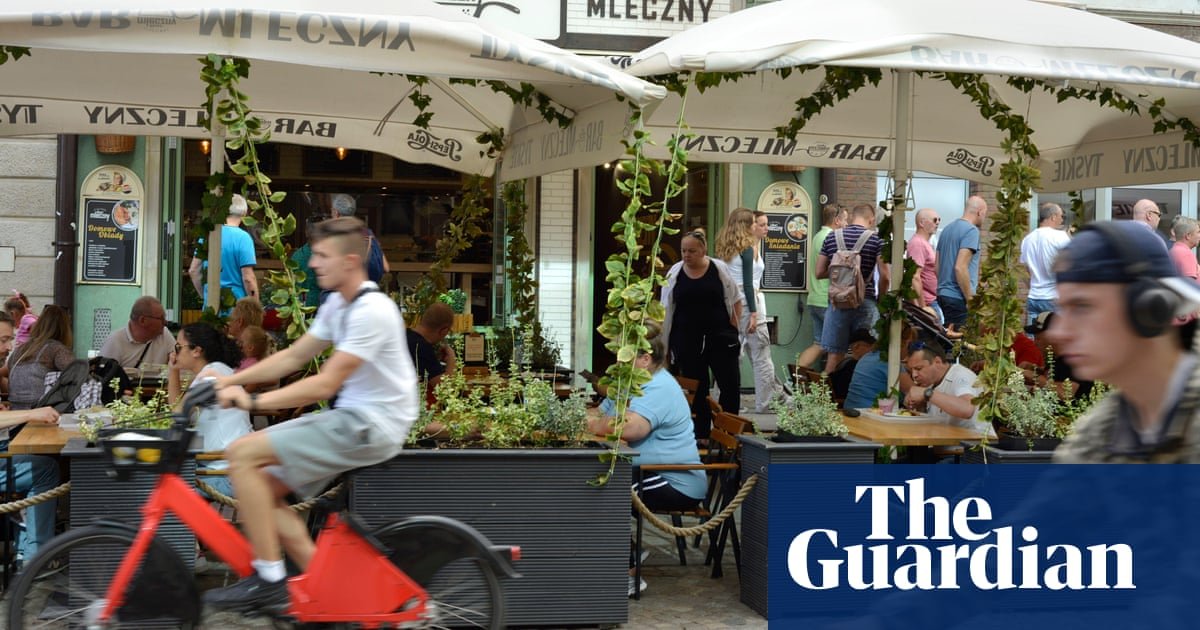 Convenient or intrusive? How Poland has embraced digital ID cards | e-Government