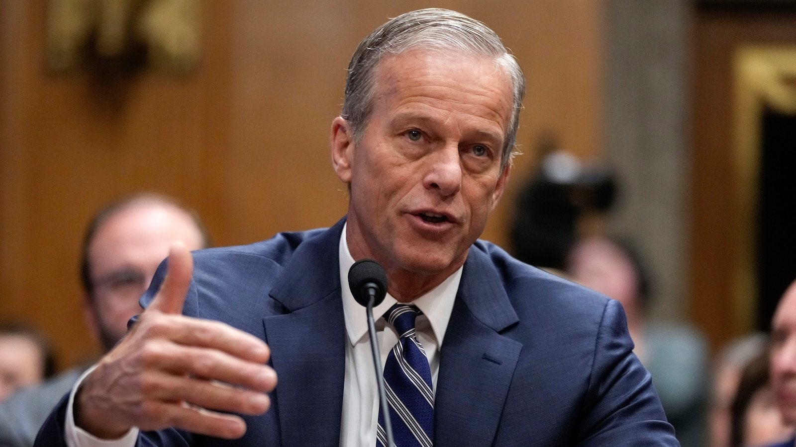 Senate Republicans have mixed reactions to Trump's pardons for Jan. 6 violent offenders