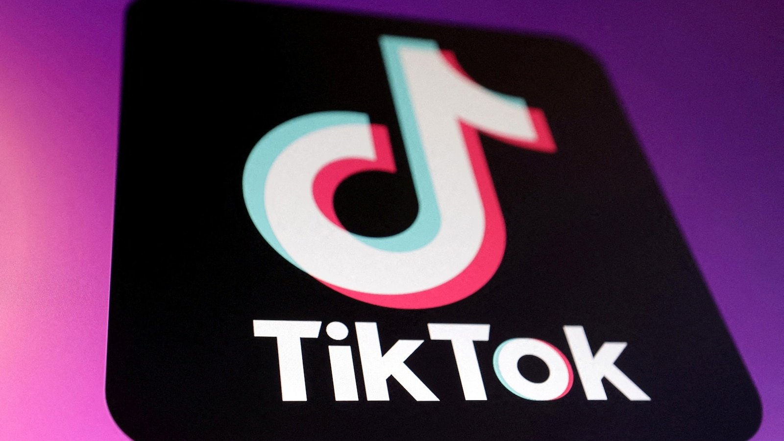 Trump says he'll 'likely' give TikTok a 90-day extension to avoid ban