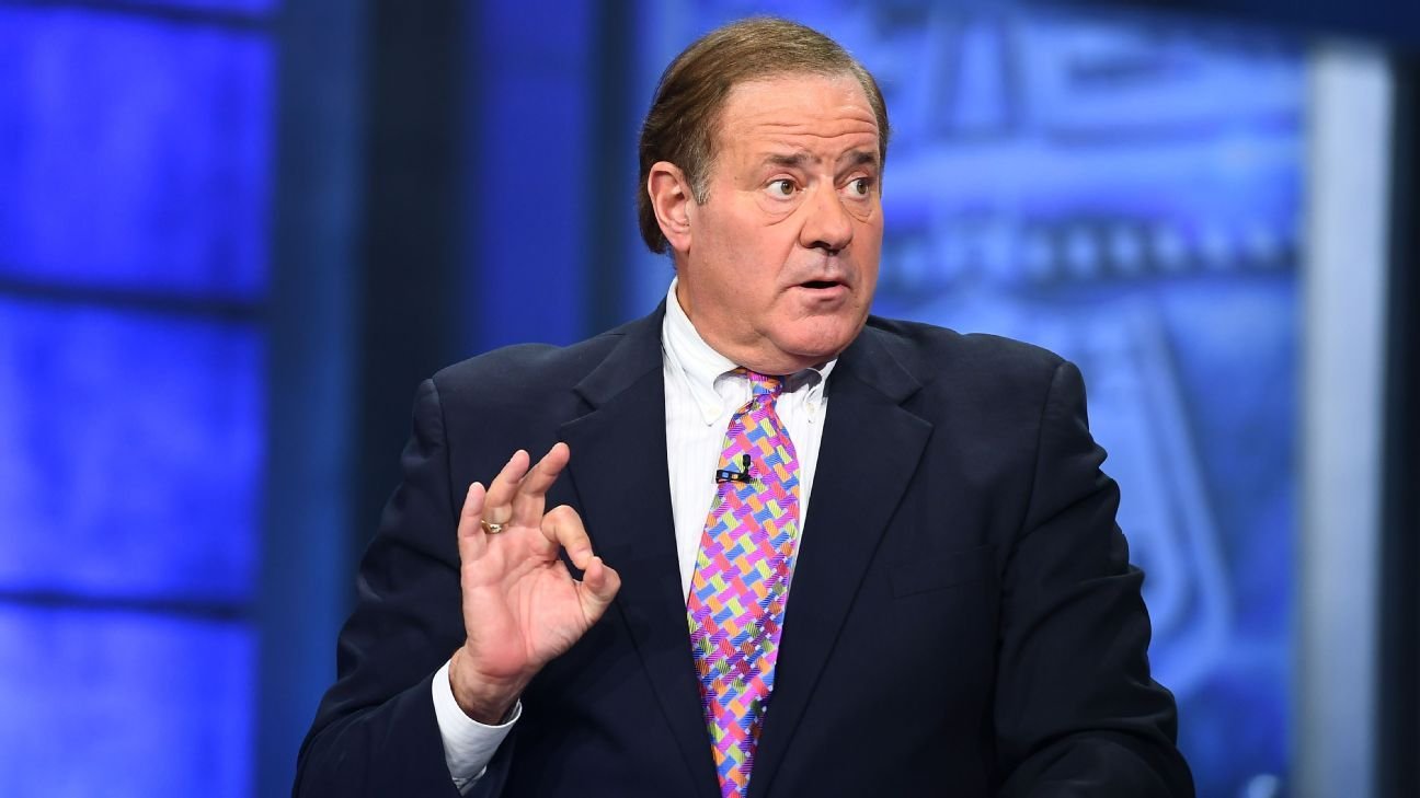 Chris Berman picks the winner of Super Bowl 2025