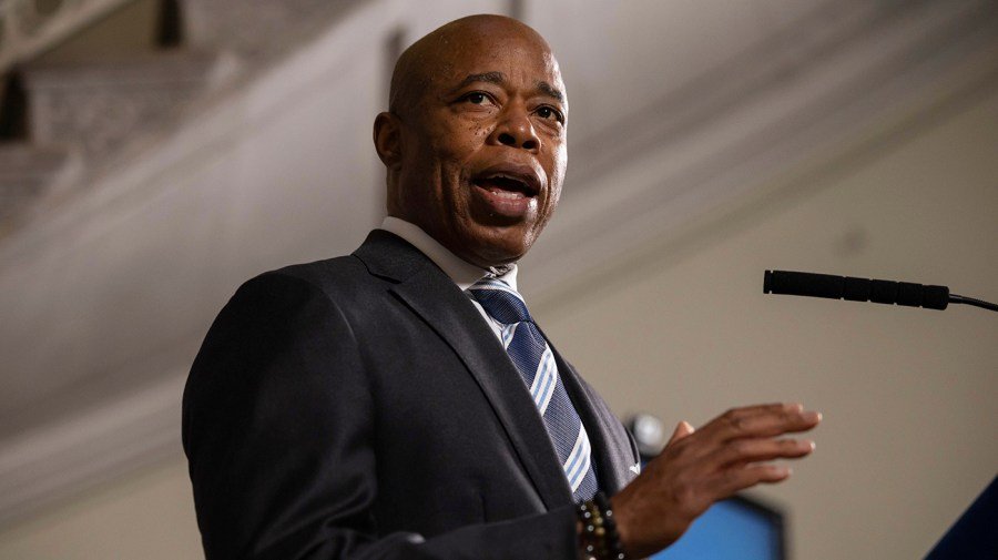 Eric Adams to testify before House Oversight Committee on 'sanctuary cities'