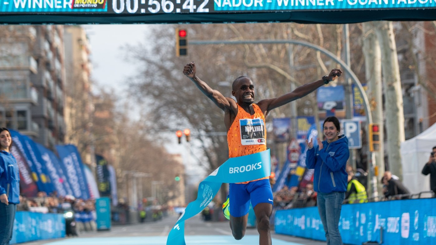 Jacob Kiplimo sets new half marathon record, finishes in under 57 minutes : NPR