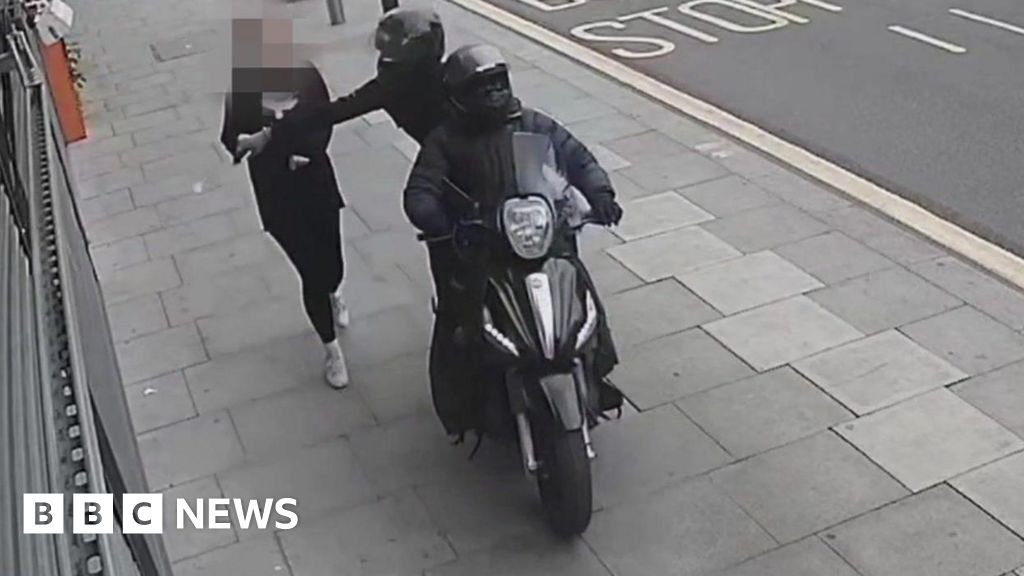 Met Police launches crackdown on mobile phone thefts