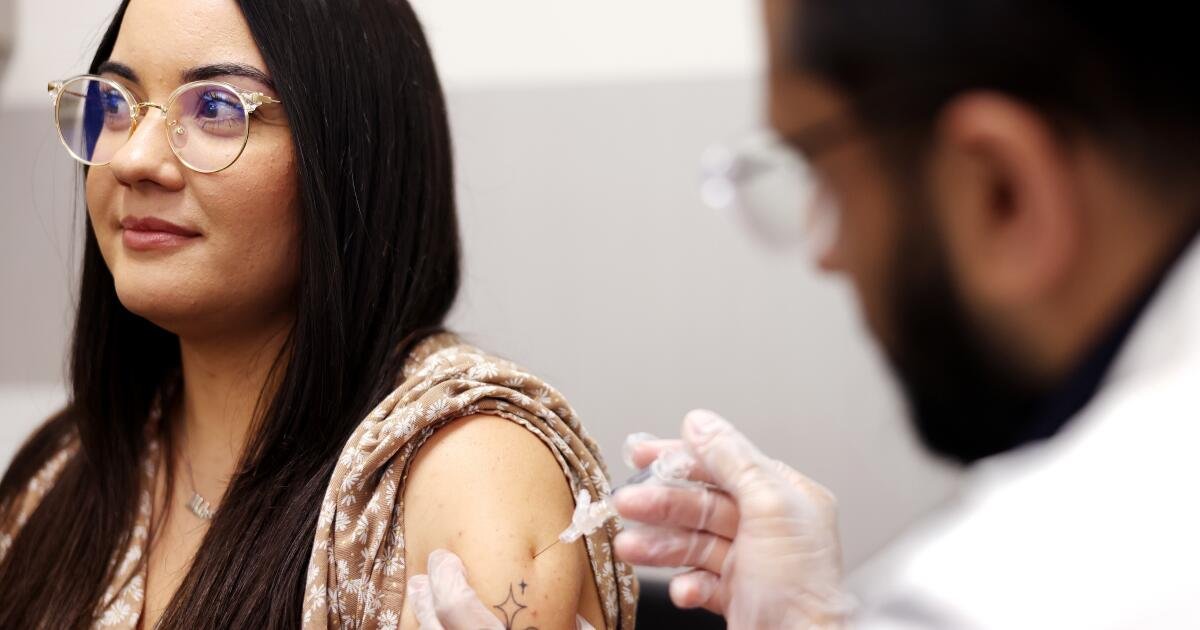 More than 900 Californians have died from the flu this season, including 15 children