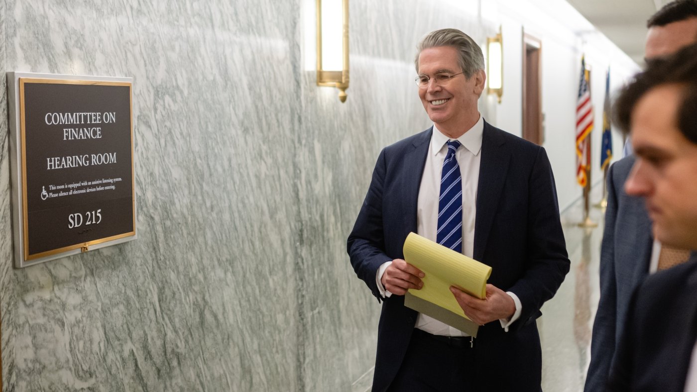 Musk’s team takes control of key systems at Consumer Financial Protection Bureau : NPR