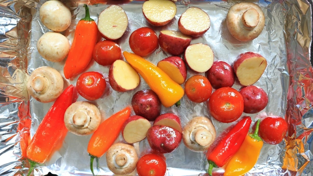 Three Easy Steps I Use to Roast Basically Any Vegetable