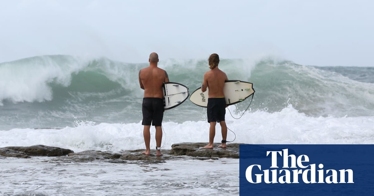 Four million Queenslanders warned they could be in ‘firing line’ when Cyclone Alfred heads towards coast | Australia weather