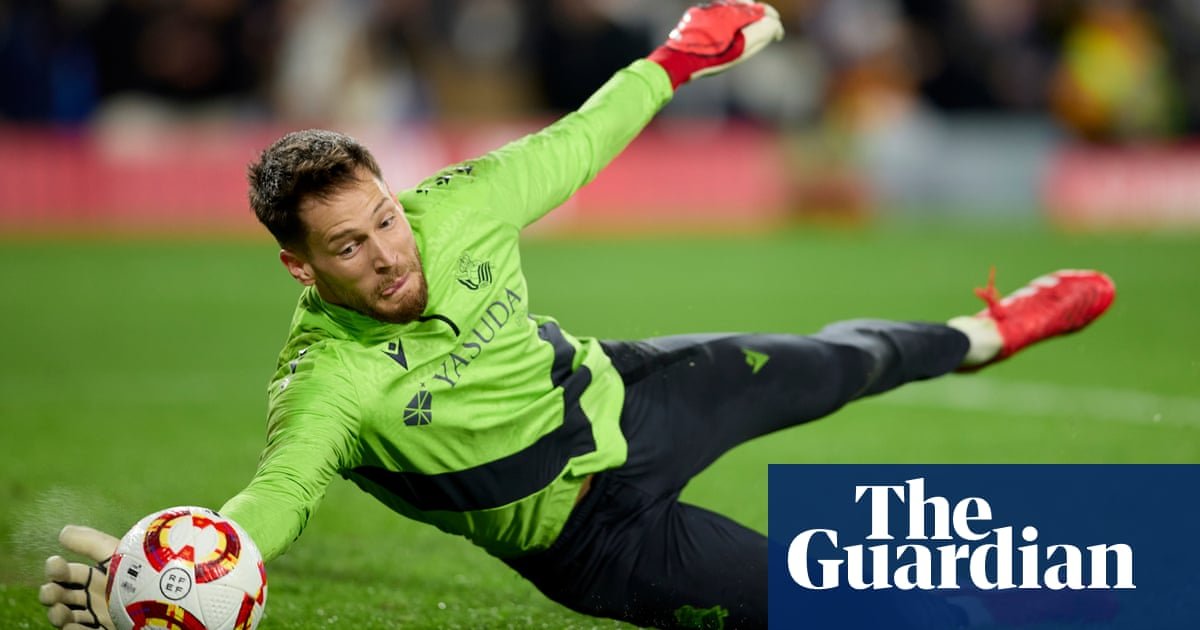 Real Sociedad’s Alex Remiro: ‘With United it feels like something always goes wrong’ | Real Sociedad