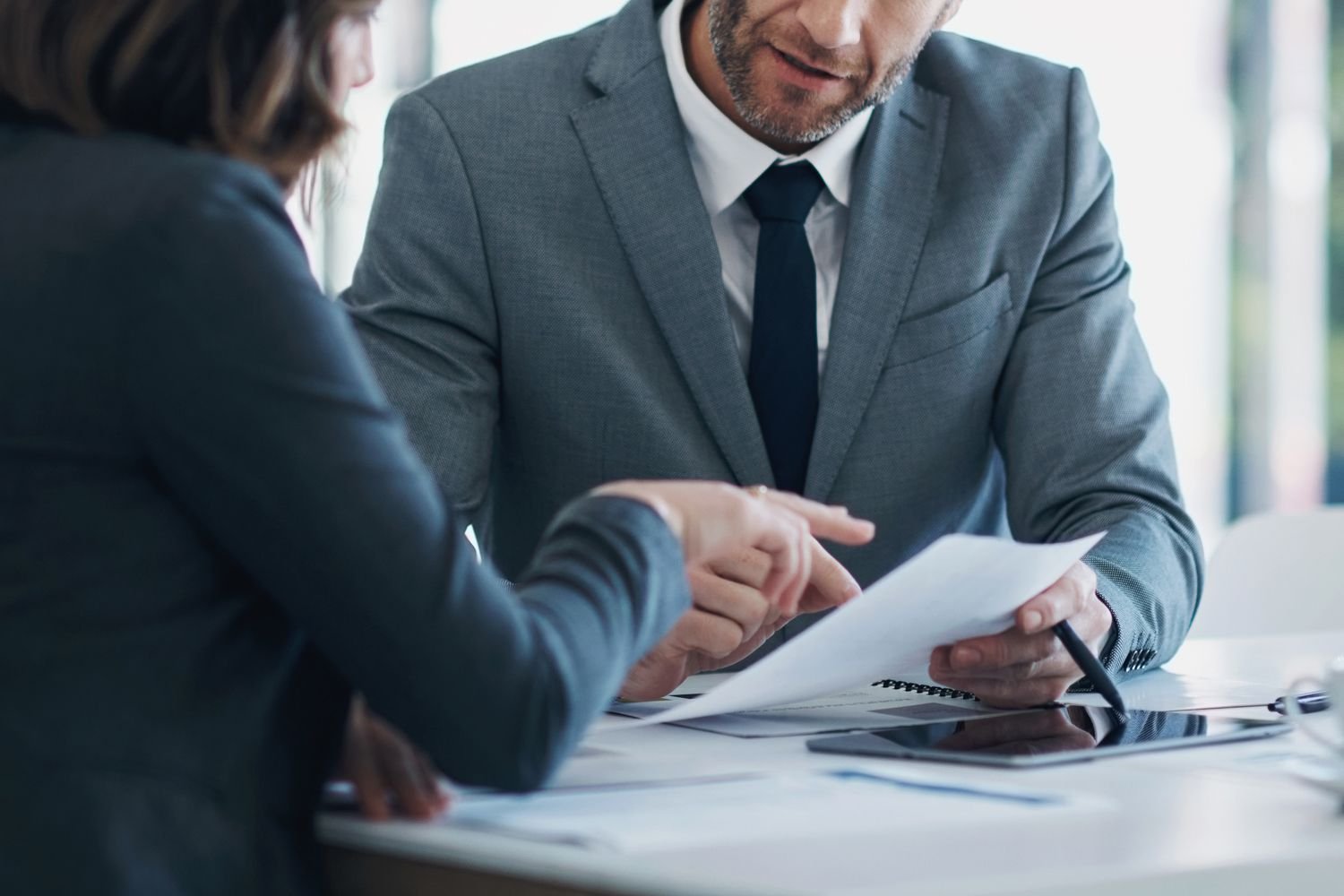 Woman 'Frustrated' at 'Rich Boyfriend' for Giving Her Financial Advice