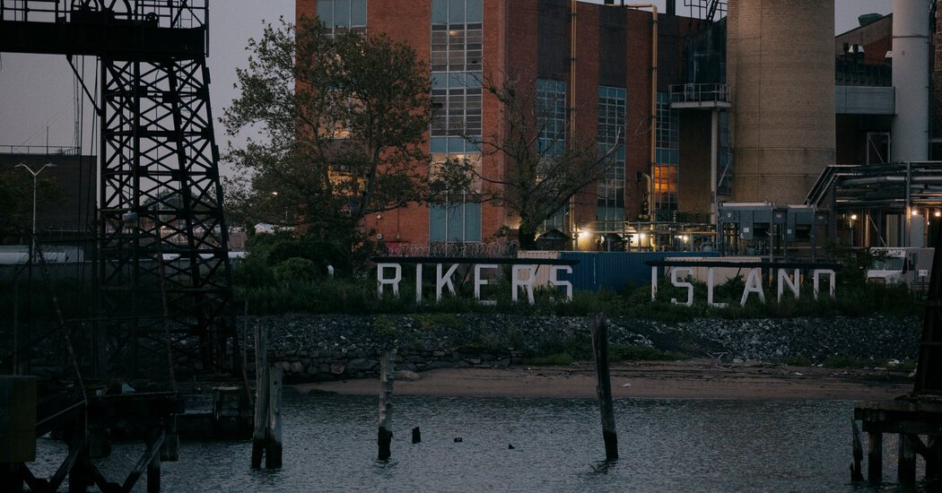 Adams Is Allowing ICE to Return to Rikers. Here’s What to Know.
