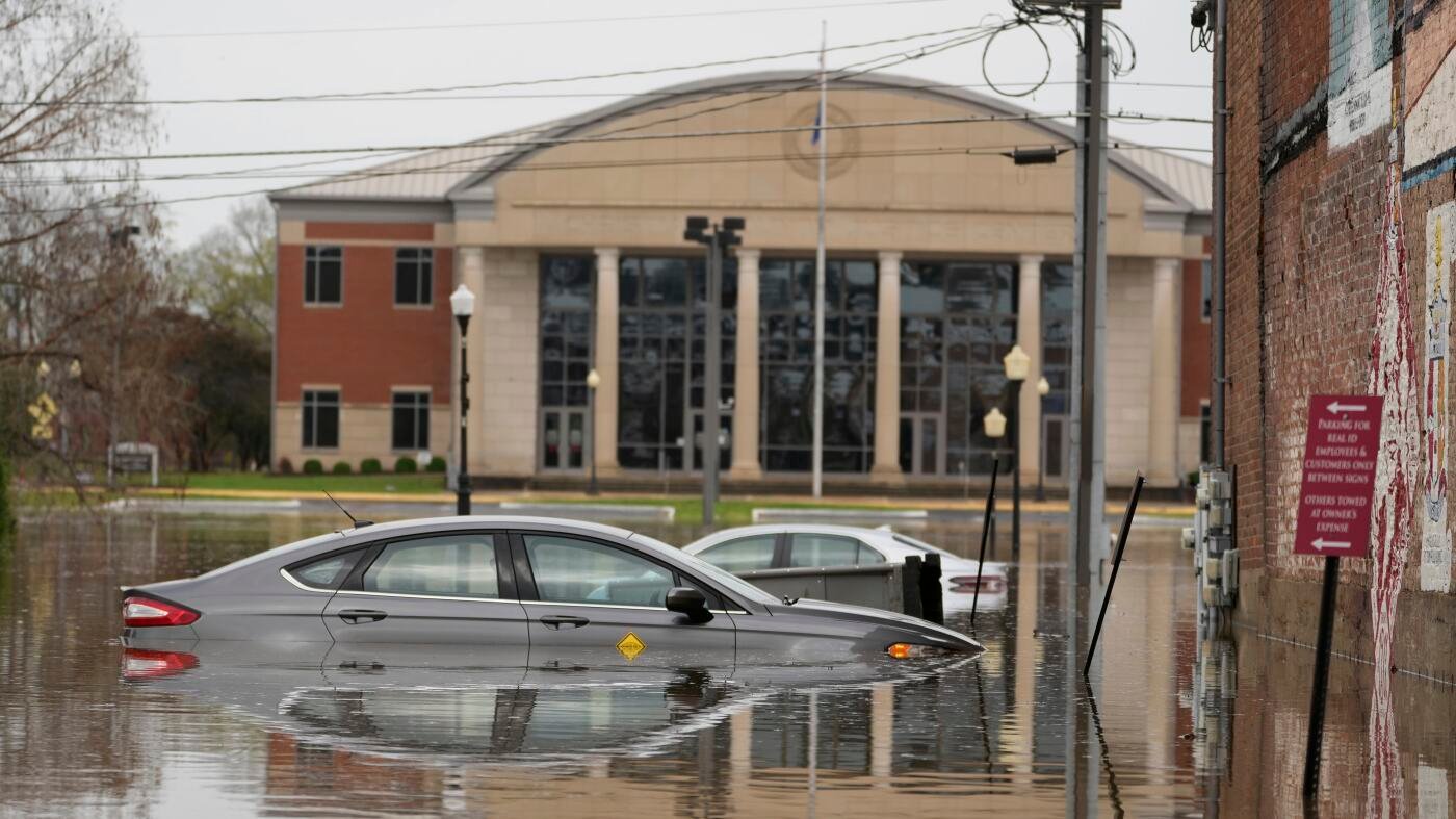 More torrential rain and flash flooding are expected in waterlogged South and Midwest : NPR