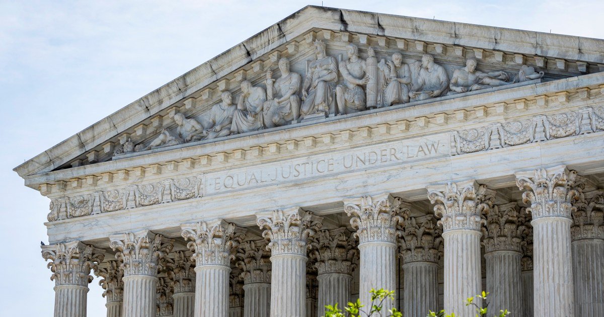 Supreme Court hits pause on deportations under Alien Enemies Act