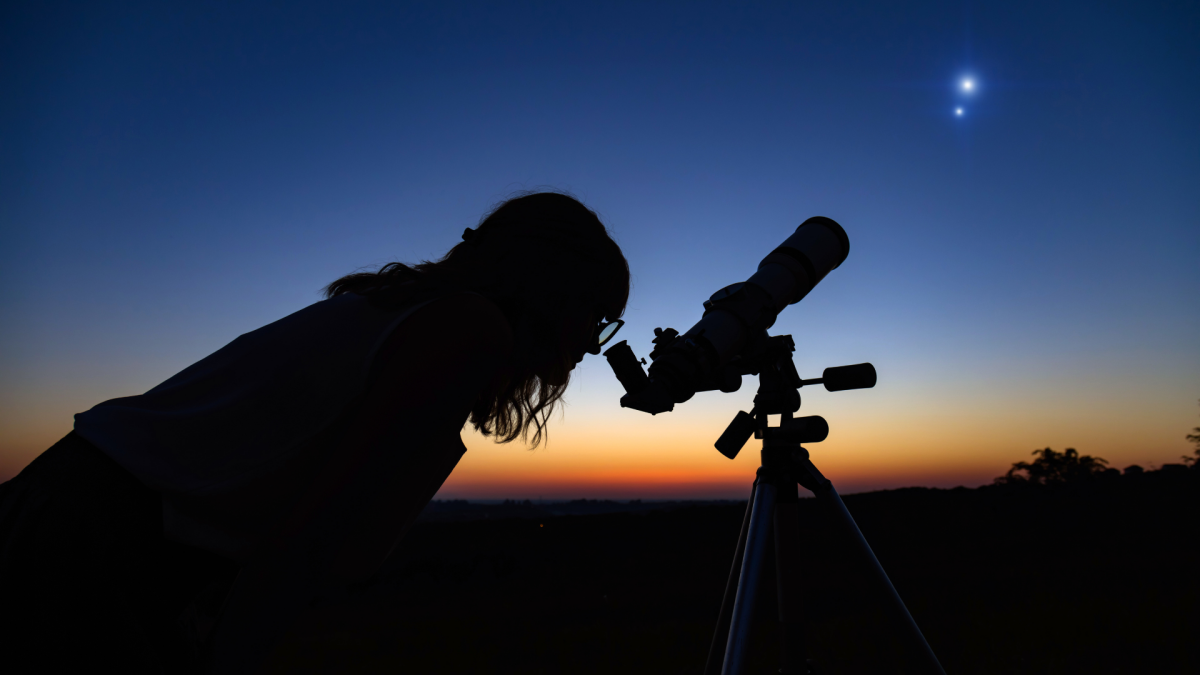 These Are The Biggest Skywatching Events in April