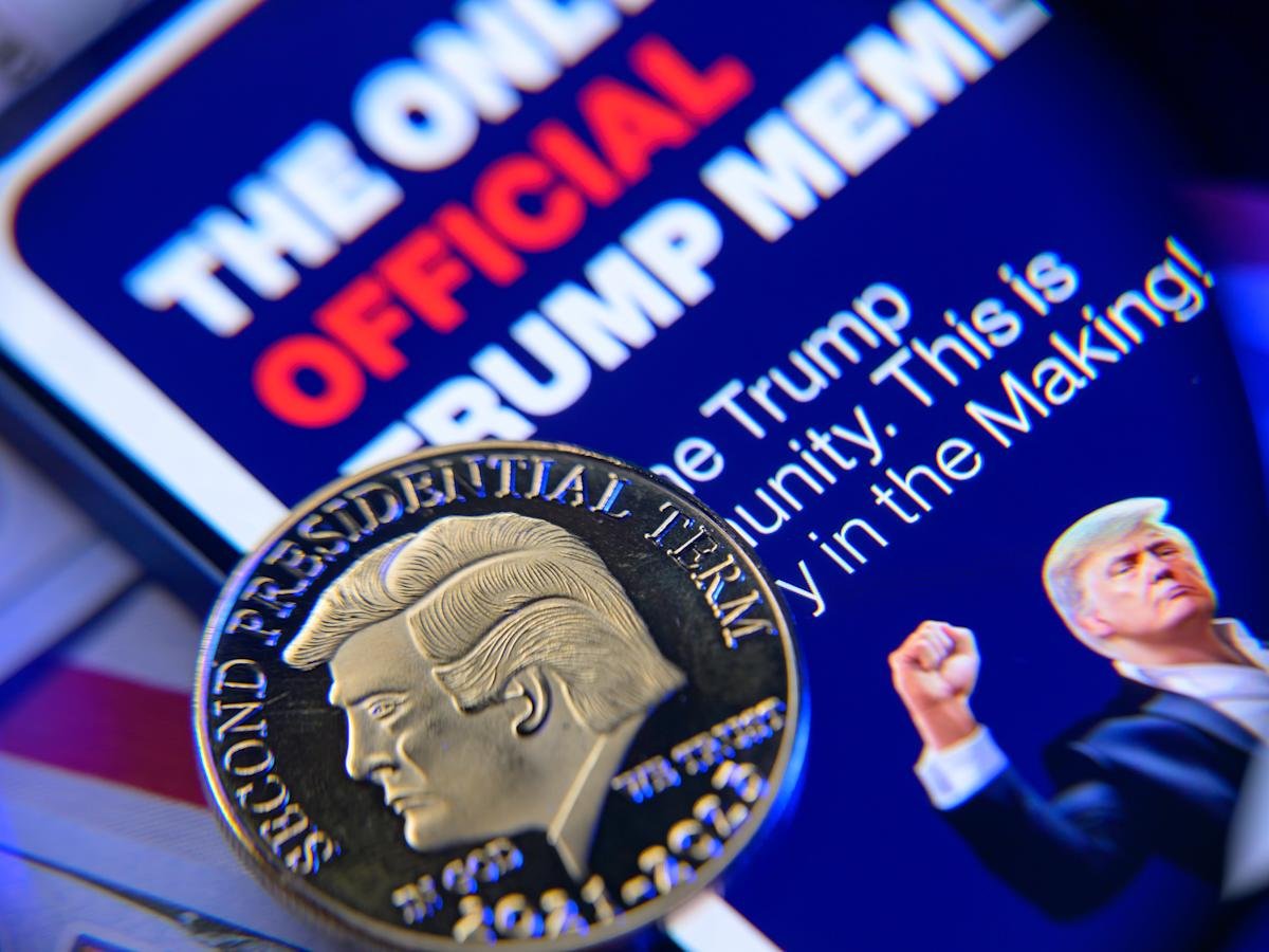 Trump's crypto dealings are jeopardizing a bipartisan stablecoin bill