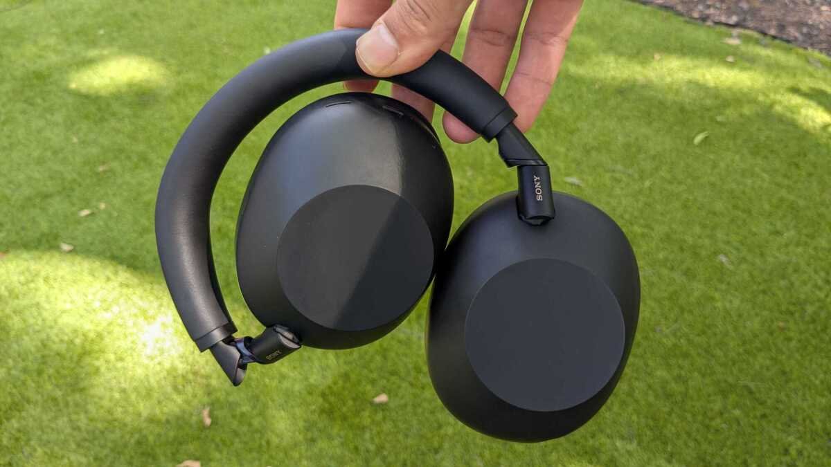 You Need to Set up '360 Reality Audio' to Set up Spatial Audio Correctly on Sony's XM6 Headphones