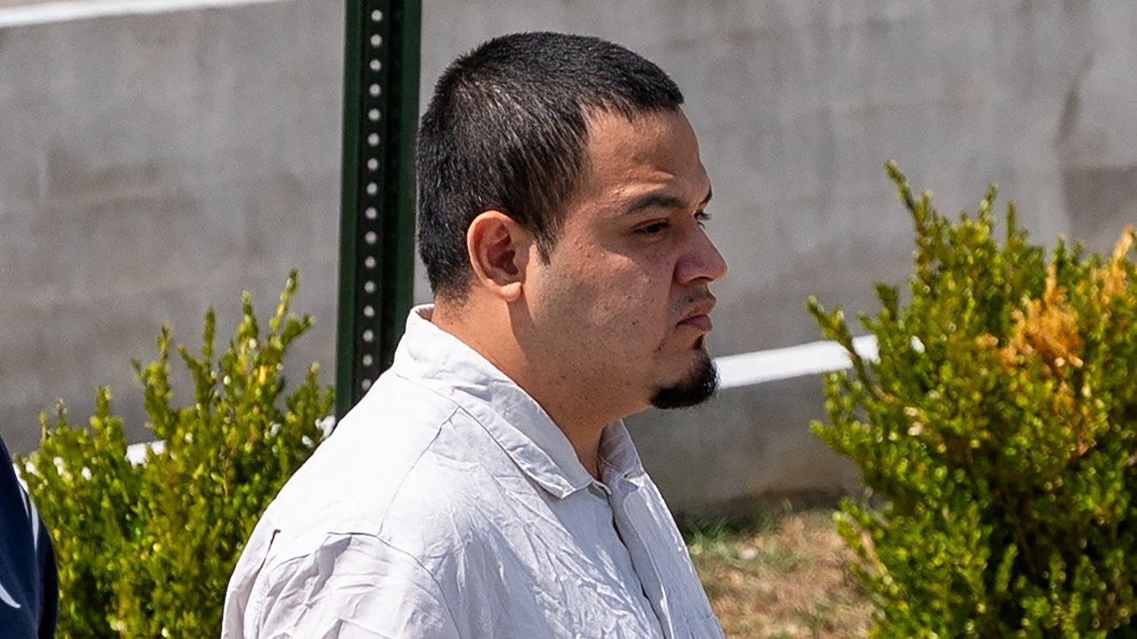 Abrego Garcia's attorneys say government trying to coerce him to accept guilty plea or face deportation to Uganda