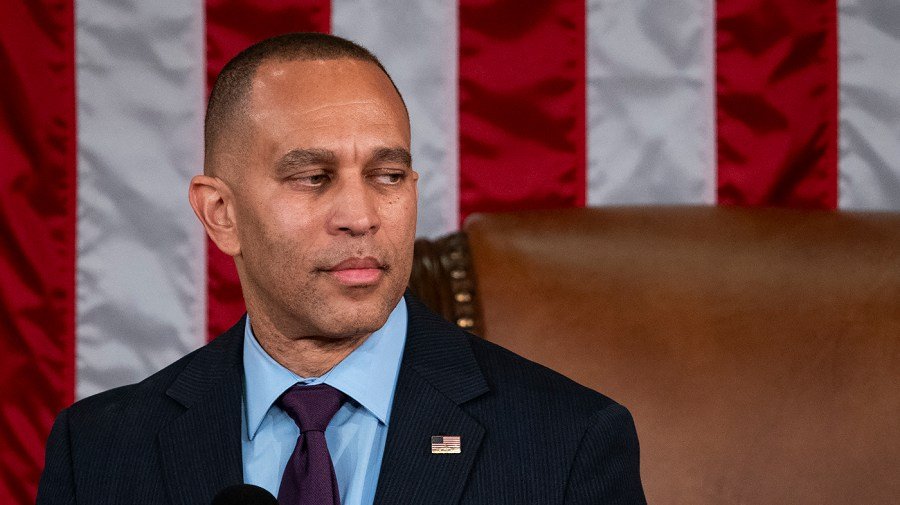 Jeffries: Noem will be among the first 'hauled up to Congress' if Democrats retake House