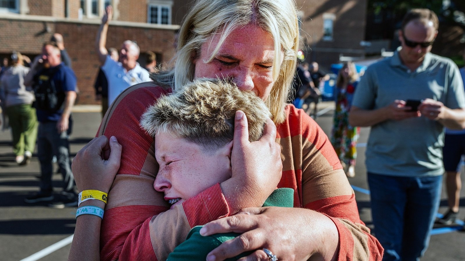 Minneapolis shooting: 8-year-old and 10-year-old killed, 17 others hurt at Catholic school