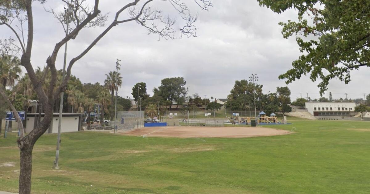 Mother rescues her 6-year-old son from coyote attack at SoCal park