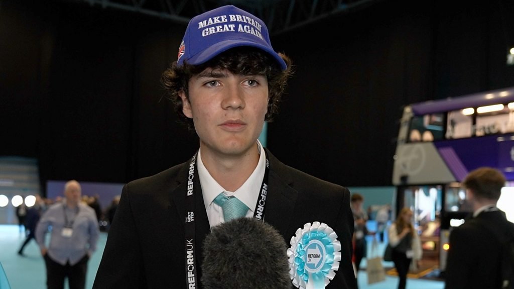 Does Reform attract men more than women?