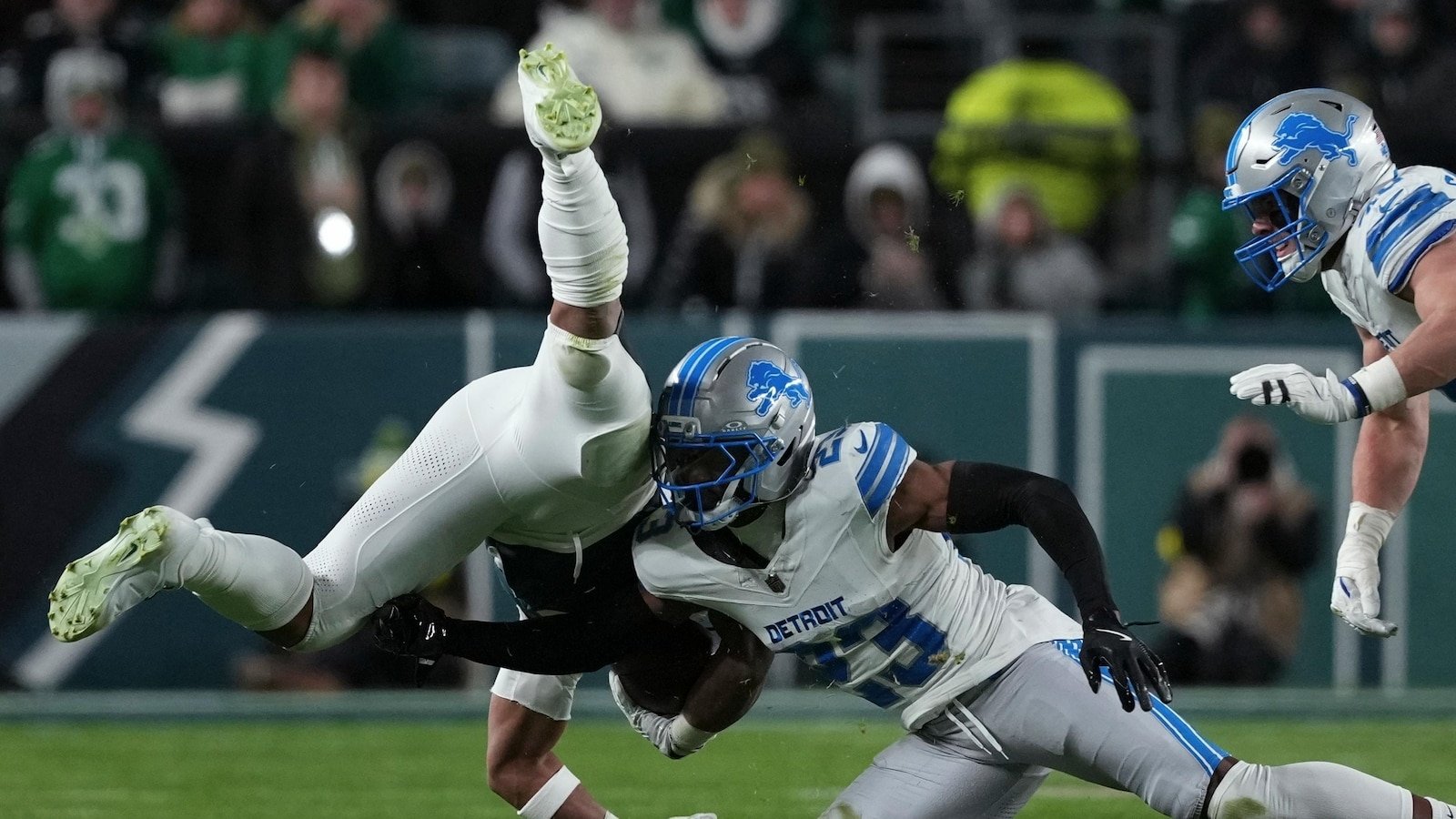 Dubious call seals Eagles' win over Lions and shakes up the NFC playoff race