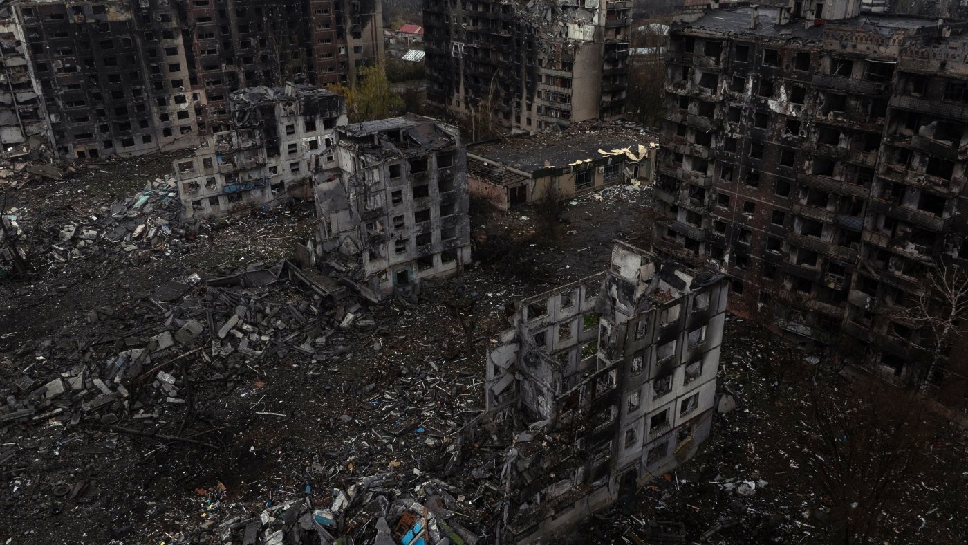 Ukraine's last eastern strongholds hang on in Russia's fight for Donbas : NPR