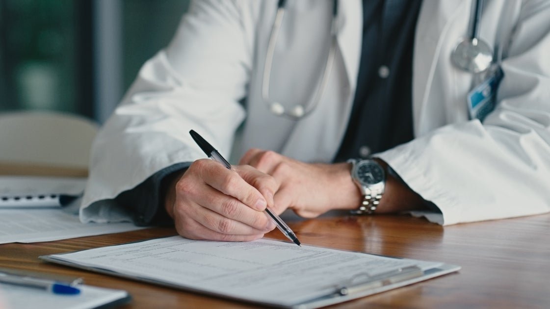 Urologist Shares Tips For Healthy Peeing