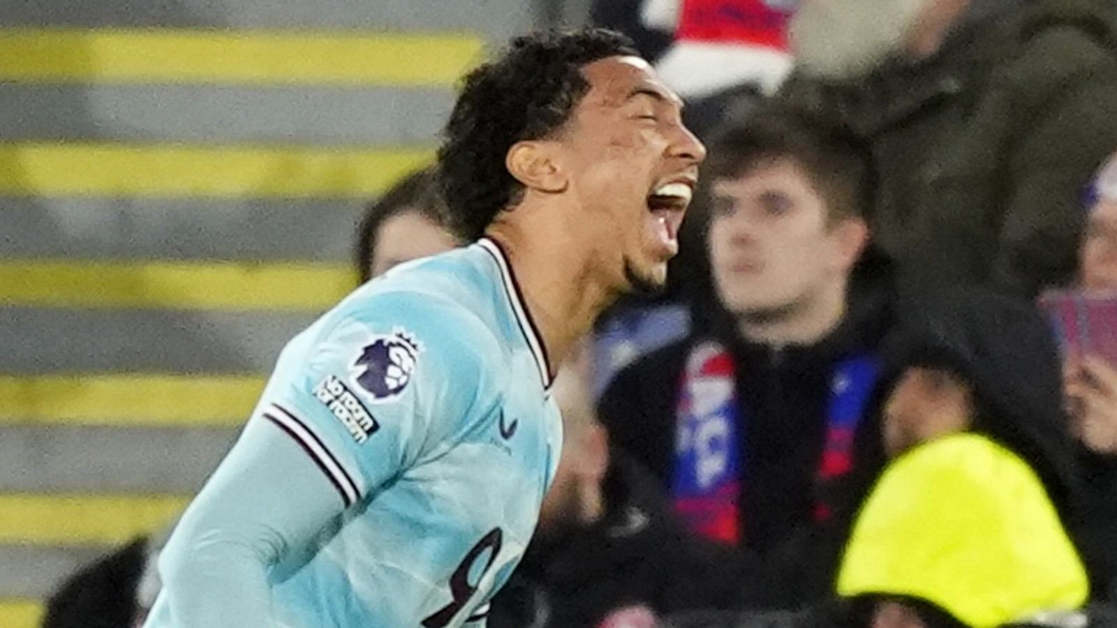 C Palace 2 - 3 Burnley