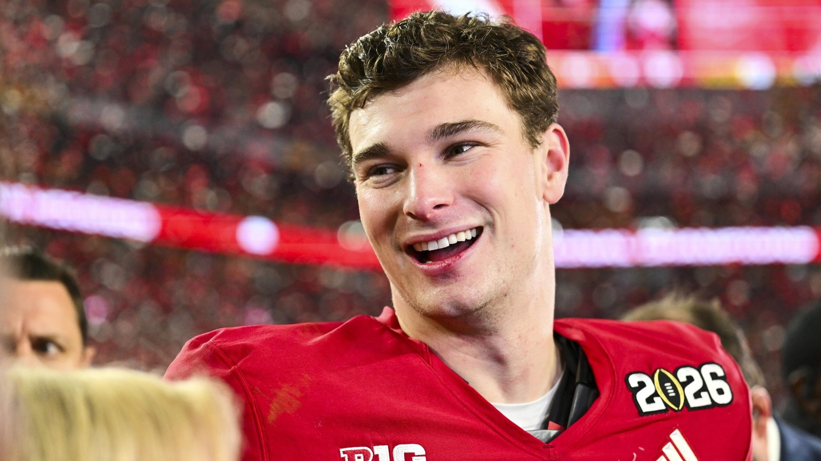 Fernando Mendoza Would 'Love' to Work Out With Tom Brady, Learn 'TB12 Method' Amid Raiders Rumors