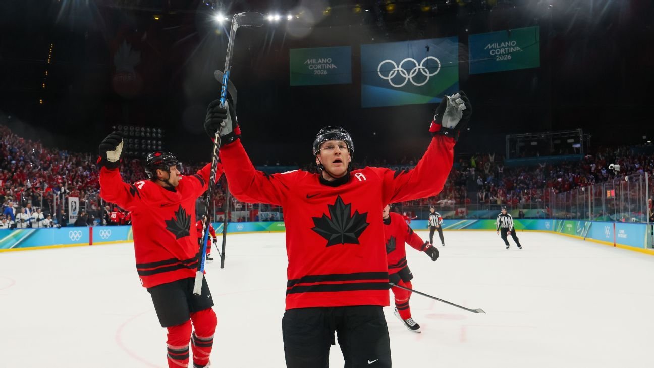 MacKinnon's late goal sends Canada to Olympic gold medal game