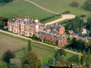 Sandringham forced to close after rare warning issued