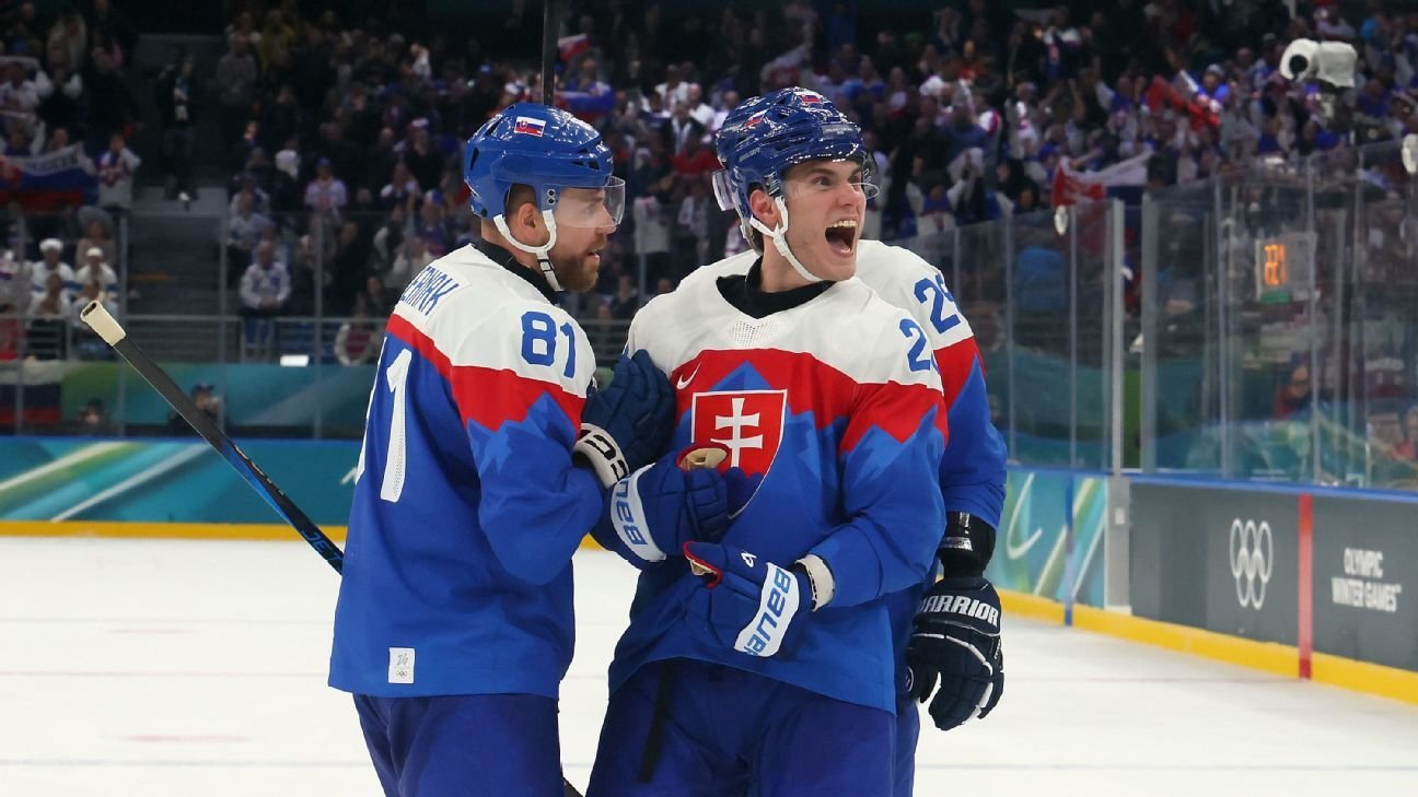 Slovakia upsets Finland 4-1 to open Olympic men's hockey