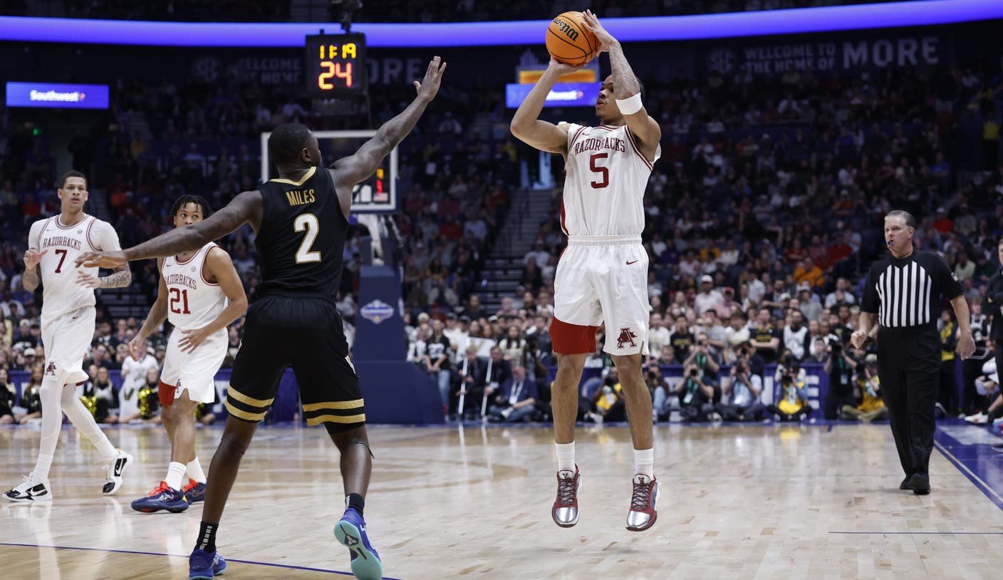 FanDuel Arkansas Promo Code: Bet $5, Get $300 Win or Lose as FanDuel Launches in Arkansas