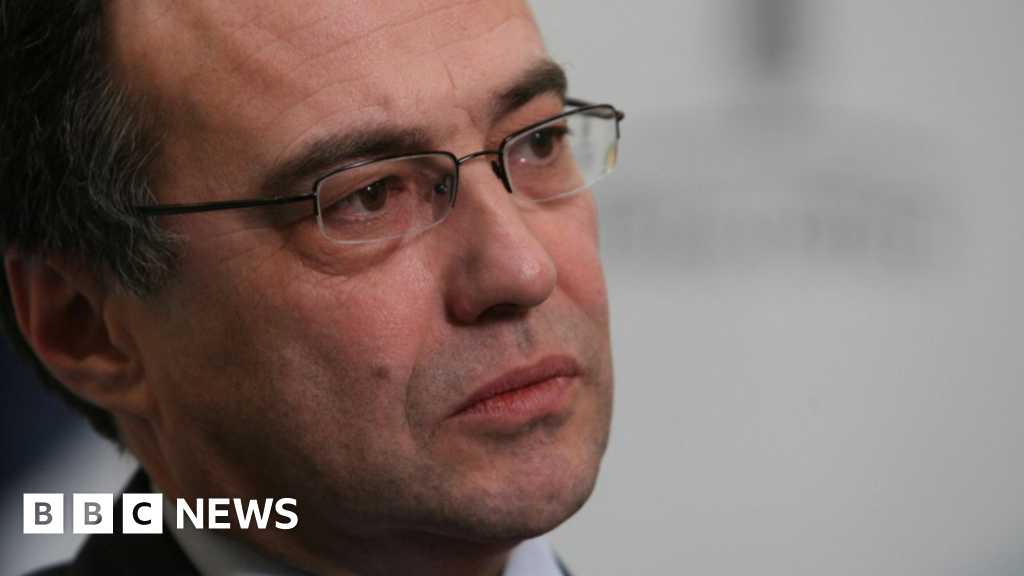 Former Labour minister dies aged 66