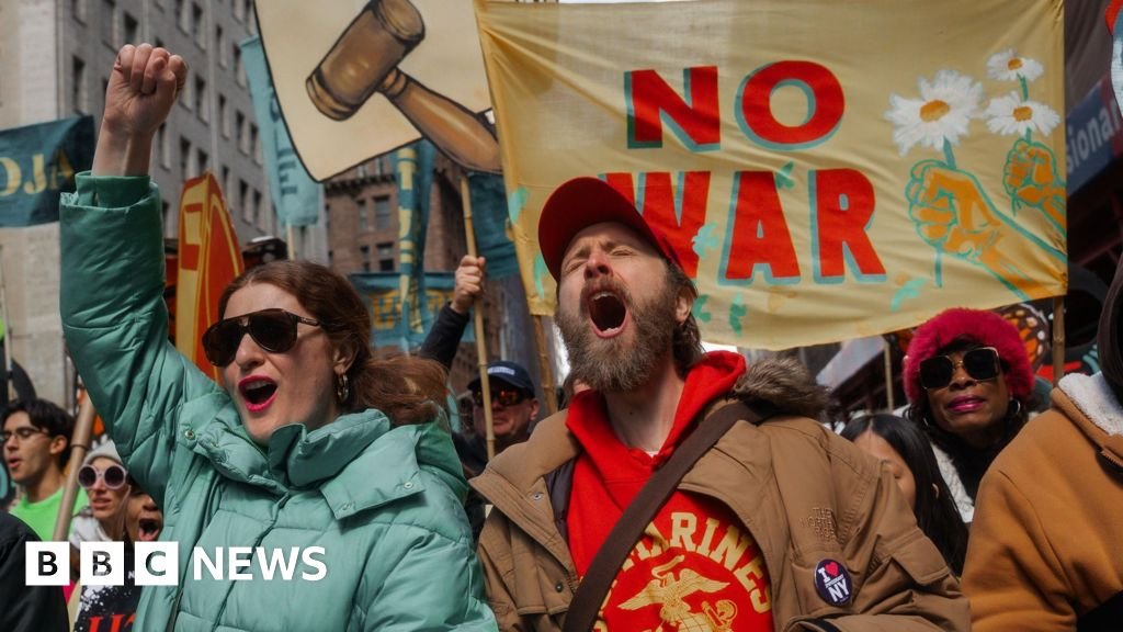 No Kings protests across the US rally against Donald Trump