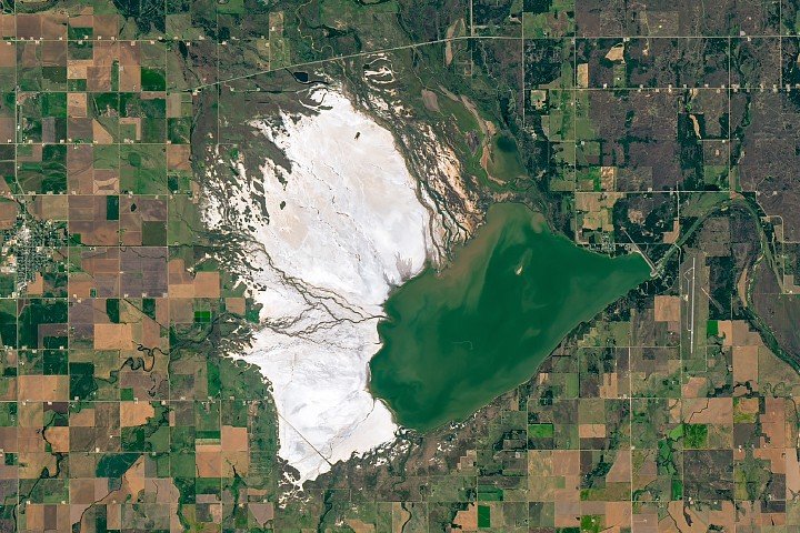 Searching for Selenite - NASA Science