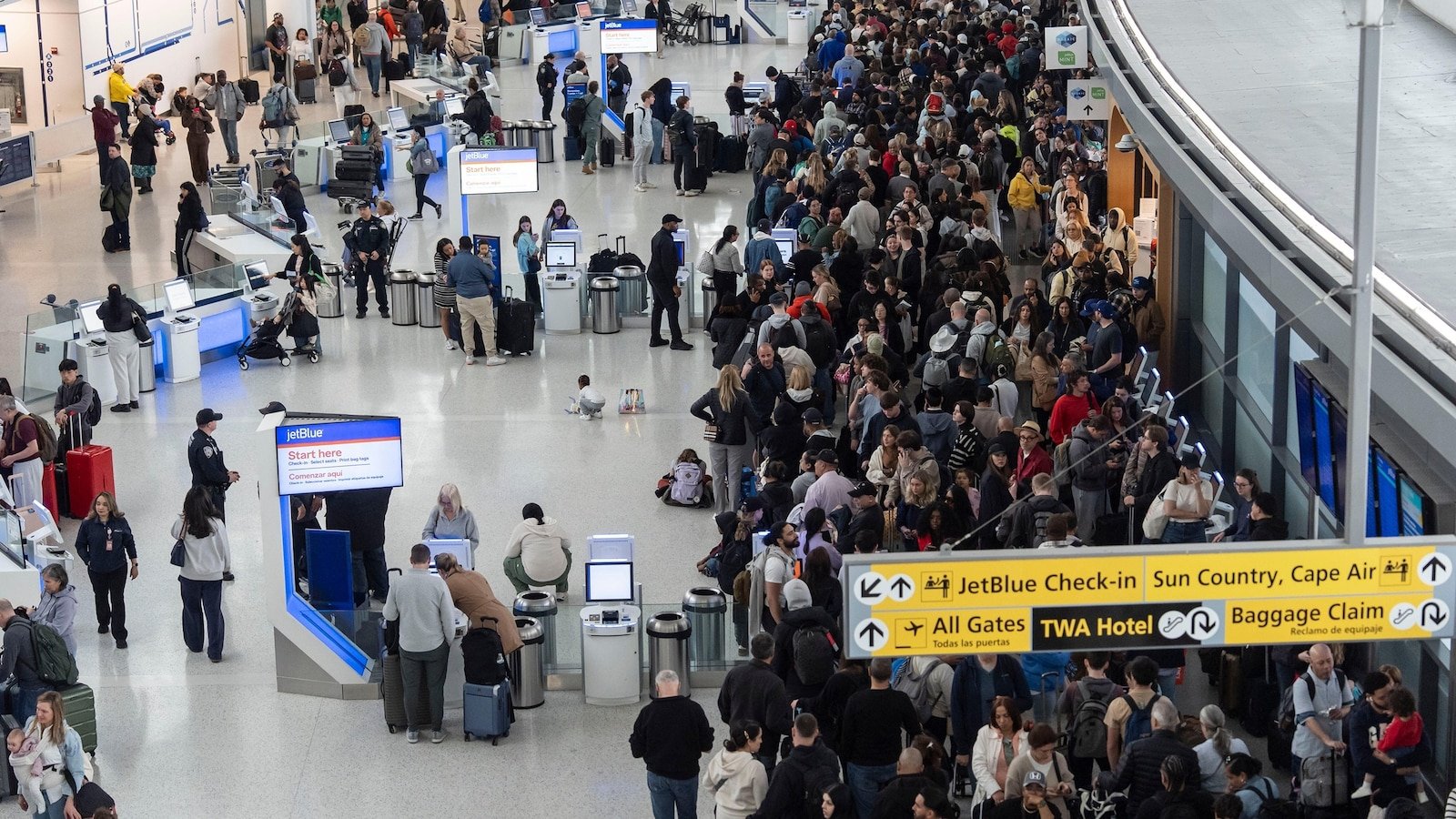 Transportation Secretary Duffy says ICE agents are trained and can assist TSA at airports