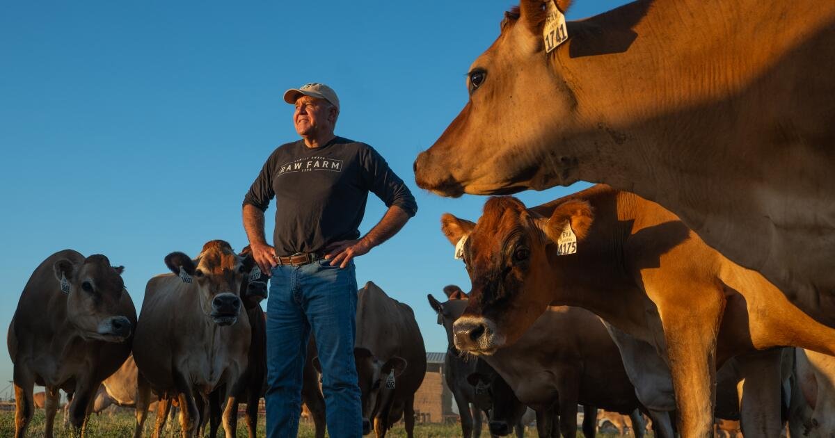 Amid E. coli outbreak, Raw Farm owner rejects claims by weakened FDA