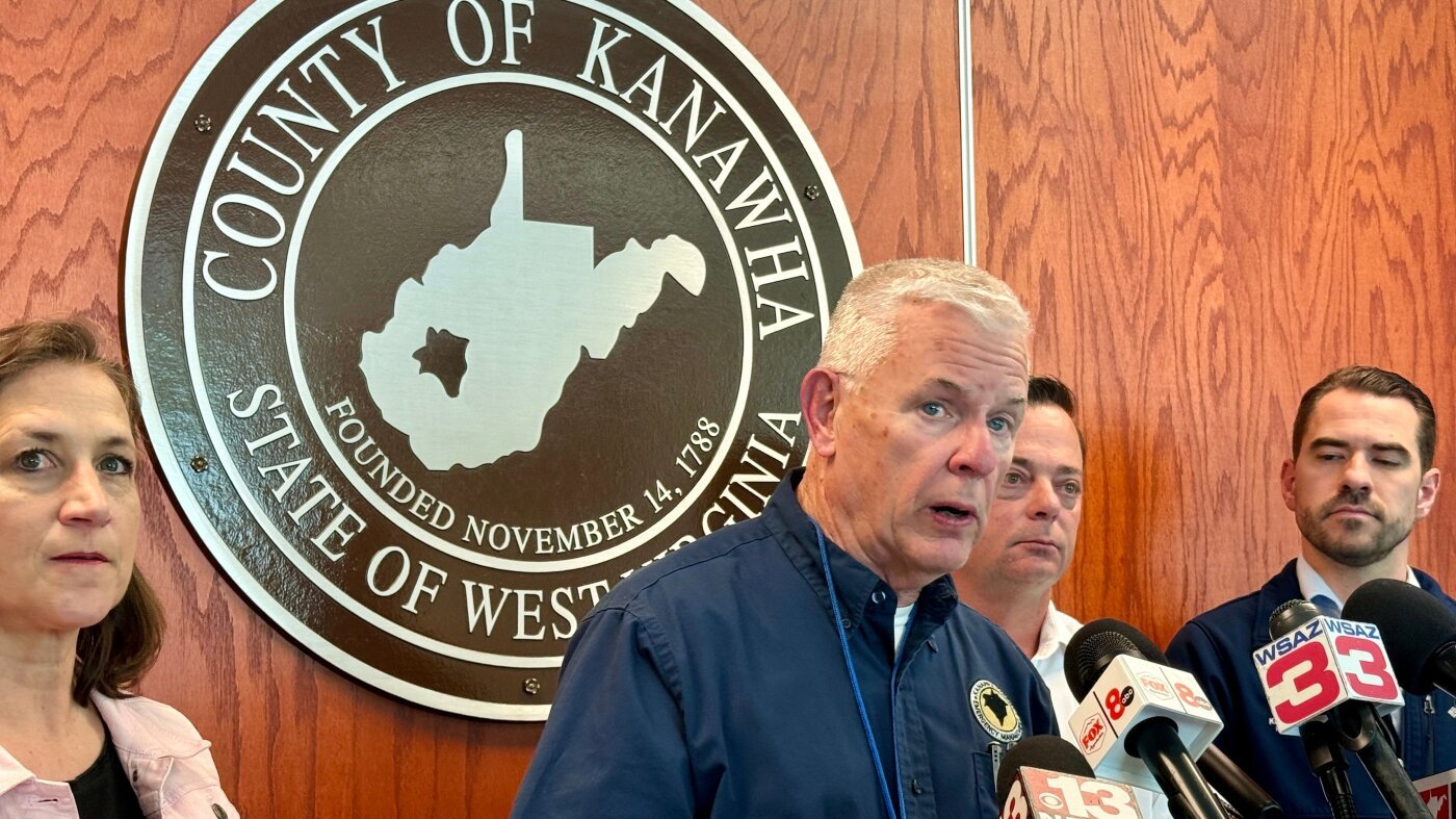 Chemical leak at a W.Va. plant kills 2 people, sends 30 more to hospitals, officials say : NPR