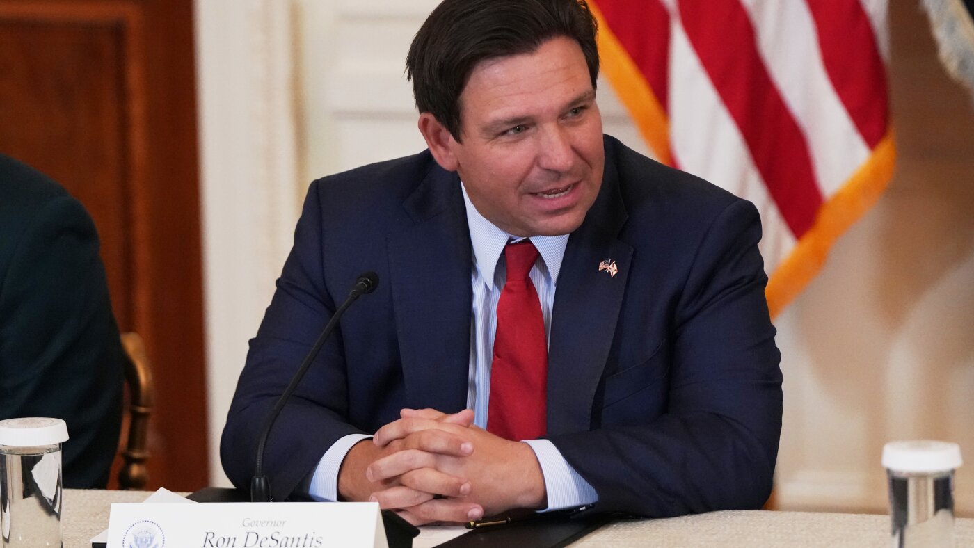 DeSantis unveils a voting map that boosts Trump’s redistricting : NPR