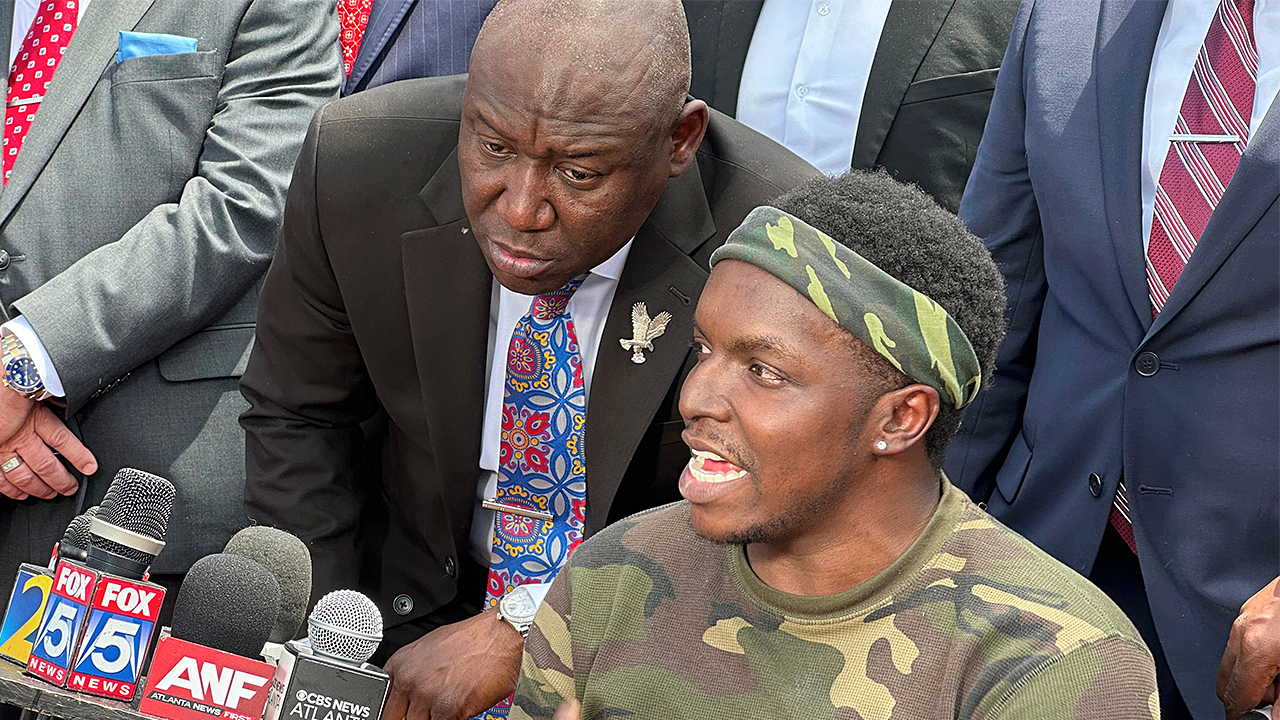 Georgia man says Fulton County Jail medical neglect led to amputations