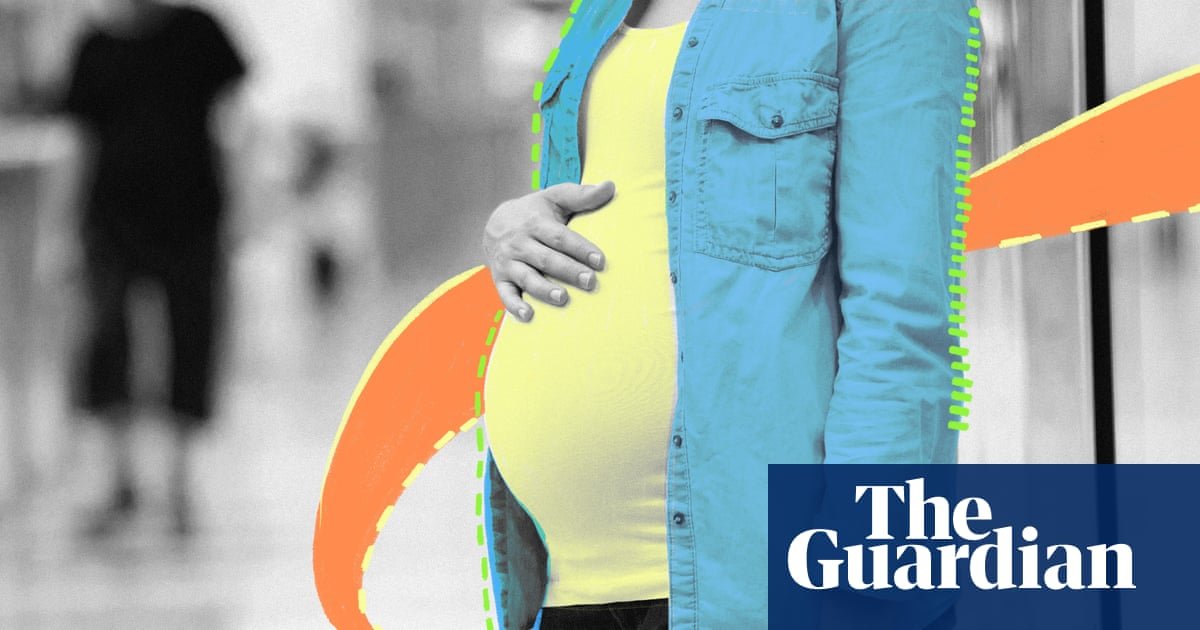 Kindness of strangers: I was so pregnant I couldn’t see my feet when a woman offered to tie my shoelace | Pregnancy