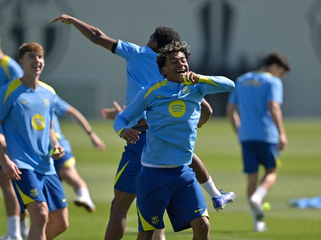 LIVE: Barcelona vs Atletico Madrid – Champions League quarterfinal | Football News