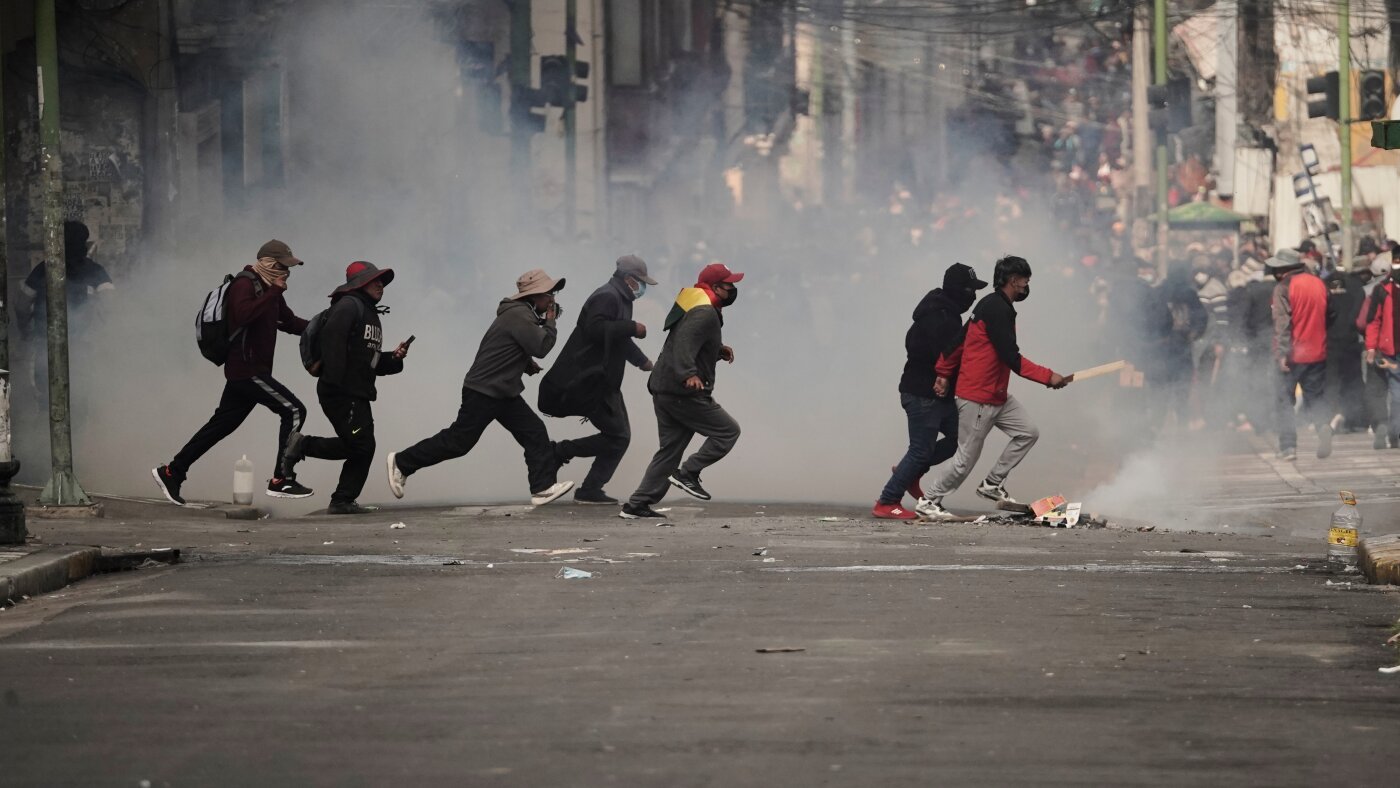 Bolivia's capital under siege as protests deepen crisis for President Paz : NPR