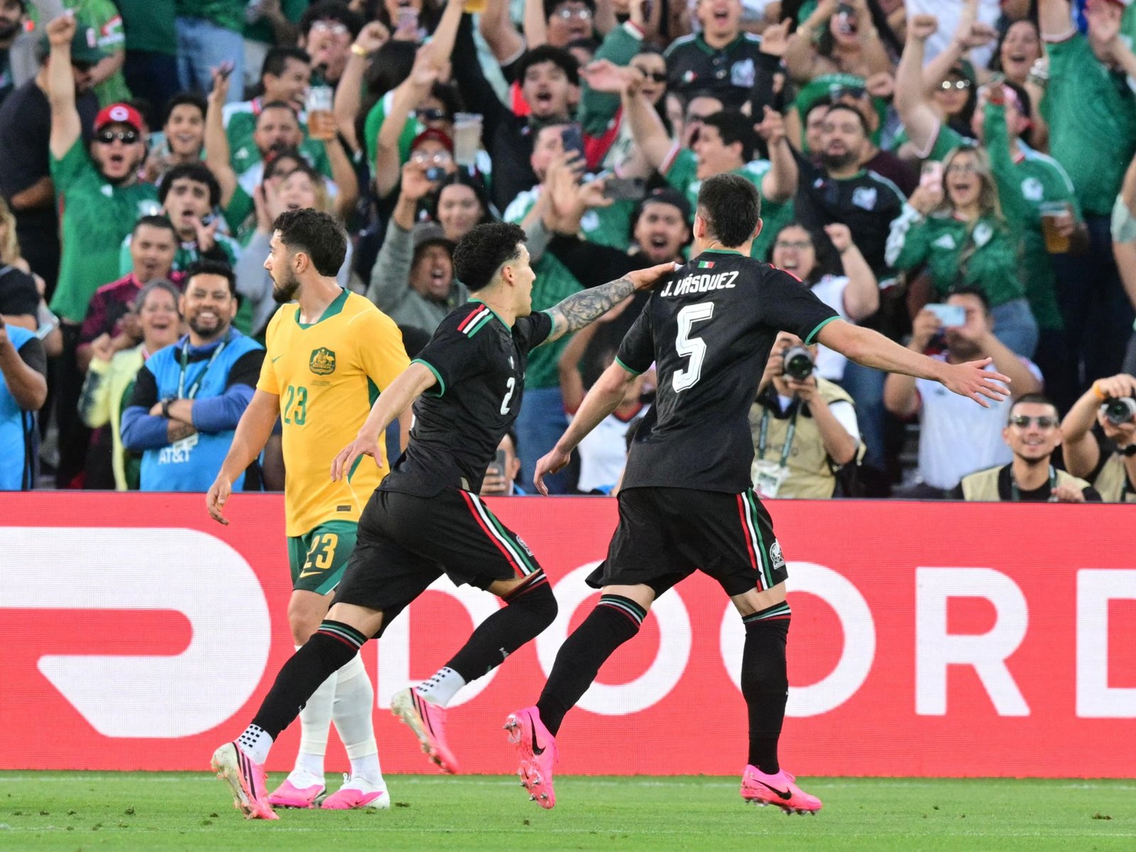 Mexico beat Australia 1-0 ahead of World Cup squad submission deadline | World Cup 2026