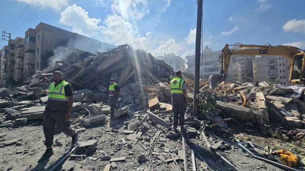 Prospects fade for imminent end to Iran war as attacks restart : NPR
